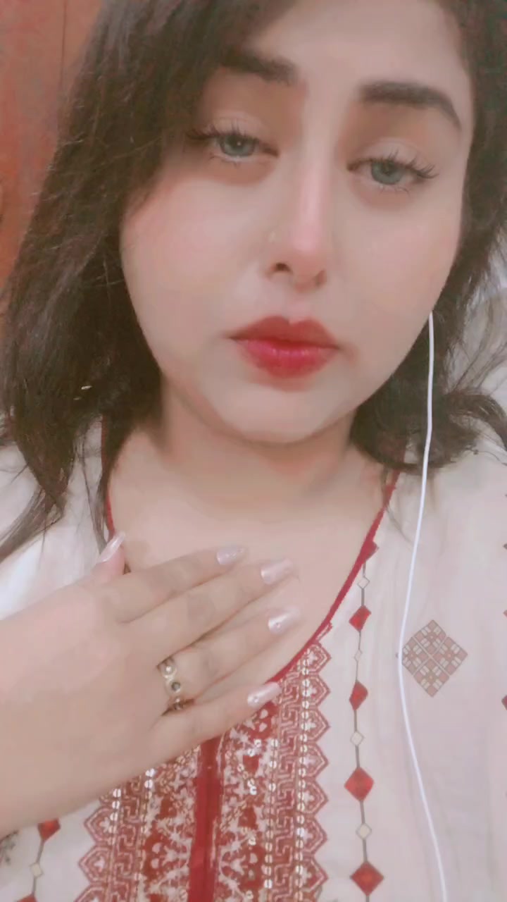 @ayesha qureshi