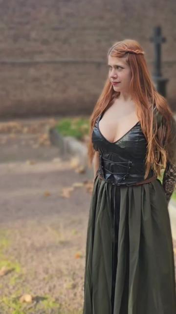@CoralJade01