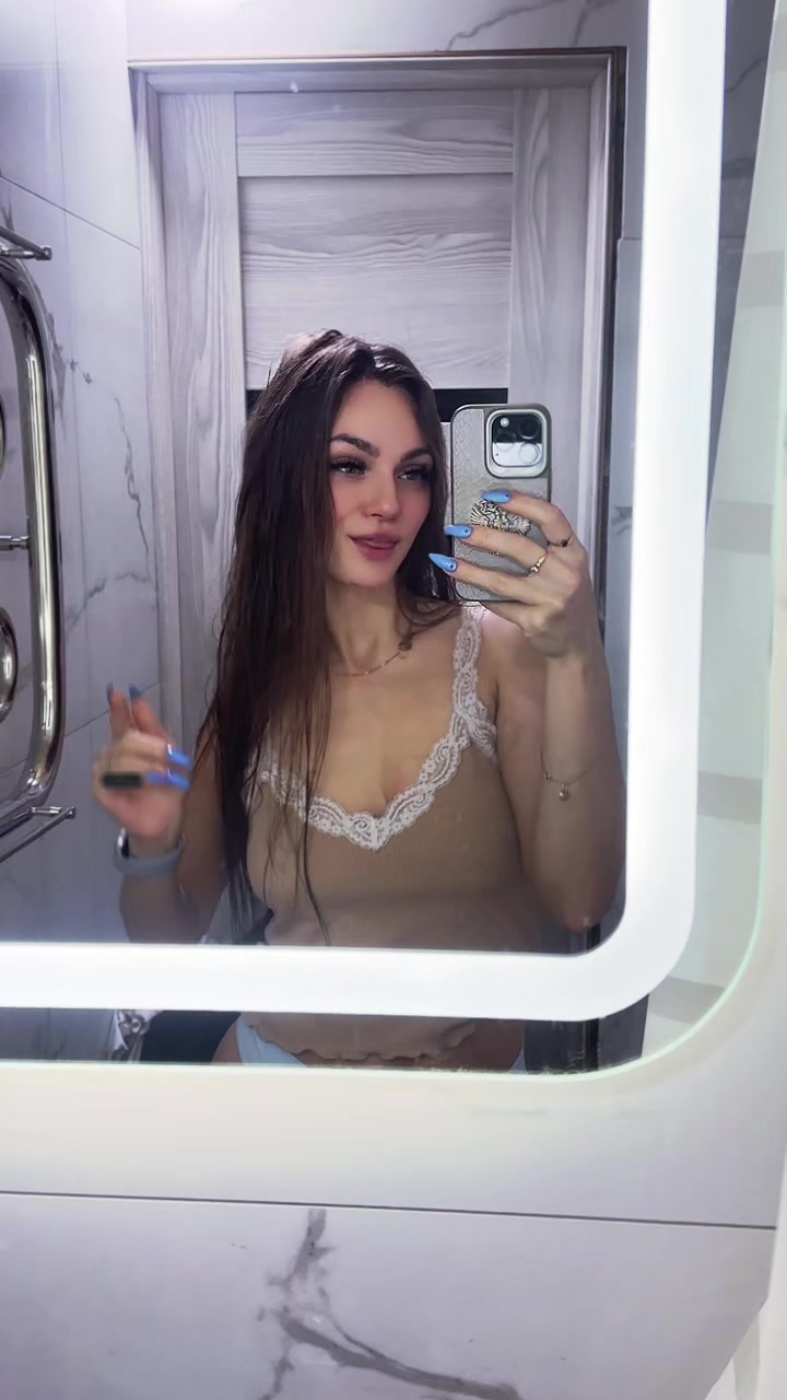 @Алёна