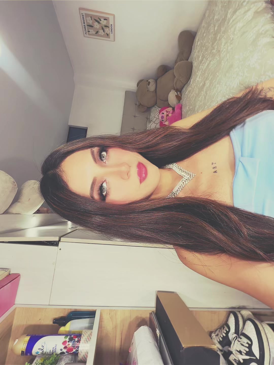 @Nicole Llanos