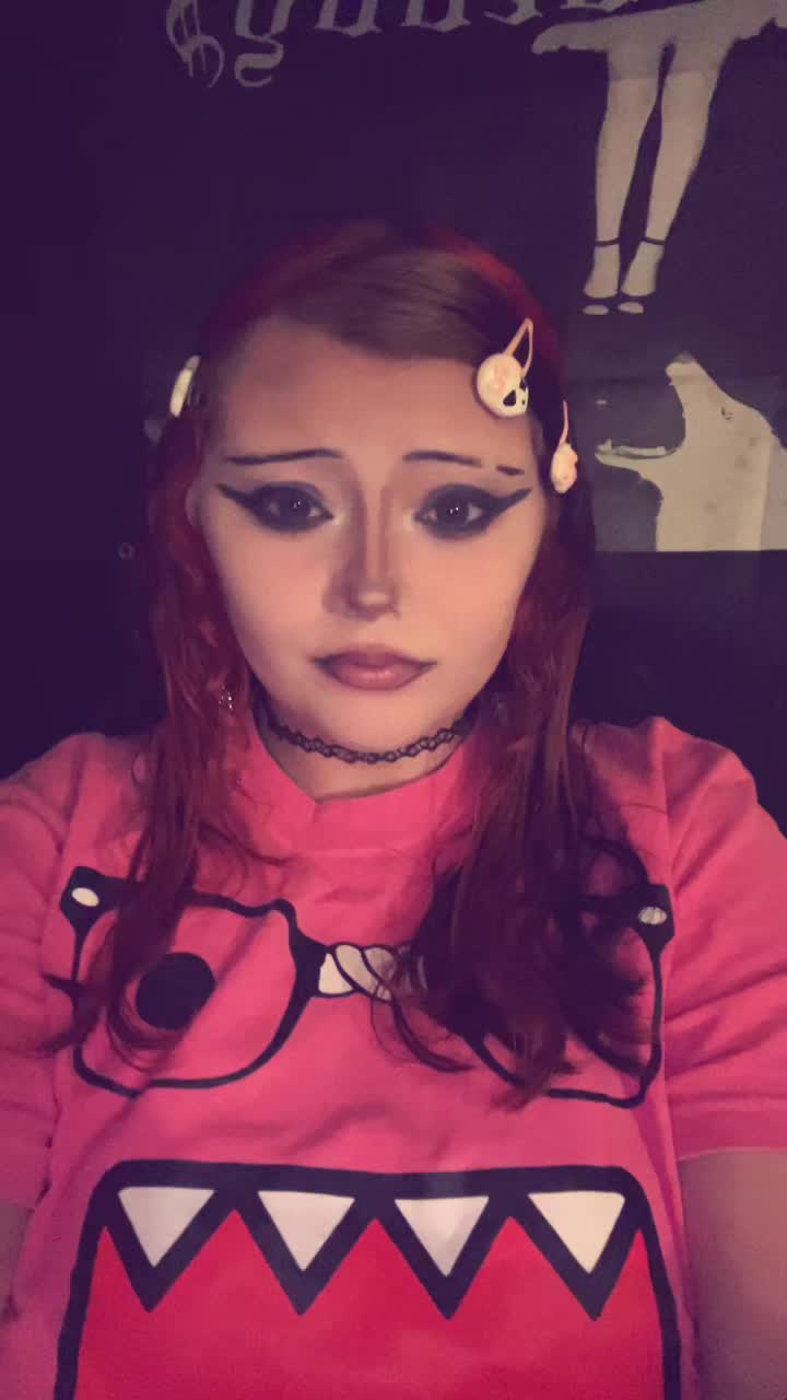 @livingde4dgirl