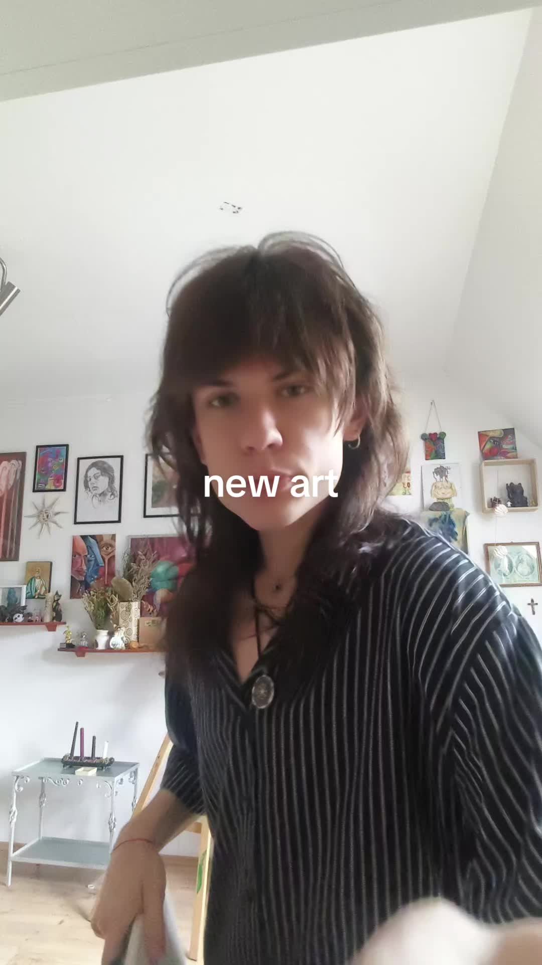 @𓂸