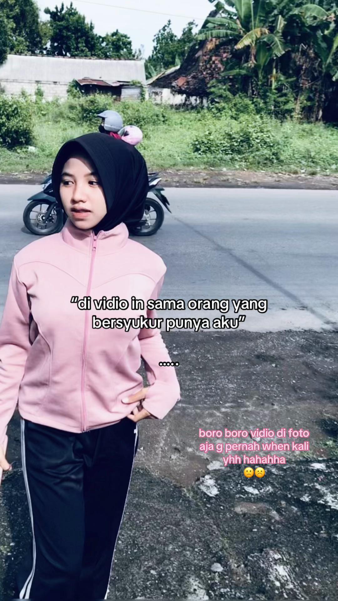 @lylyy