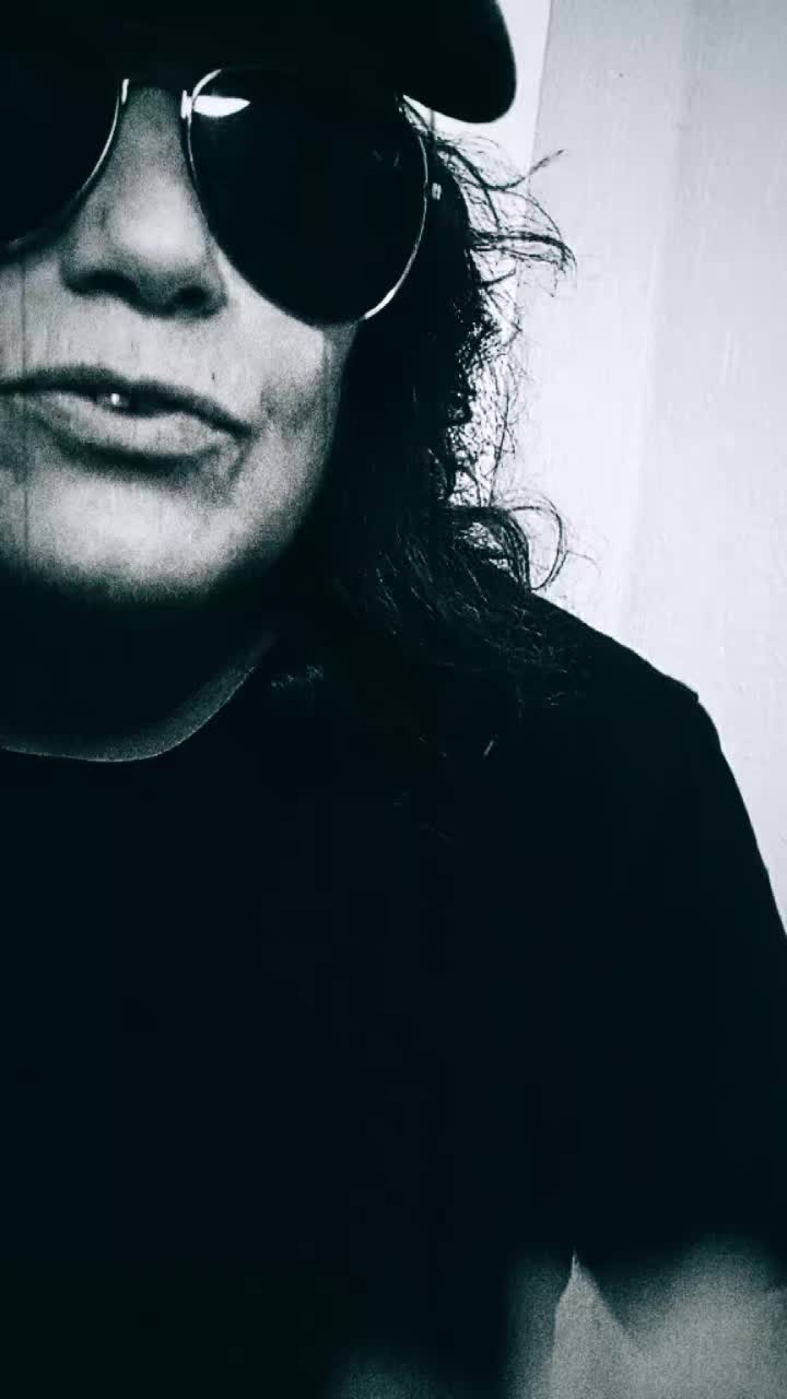 @Amodomio🤷😉