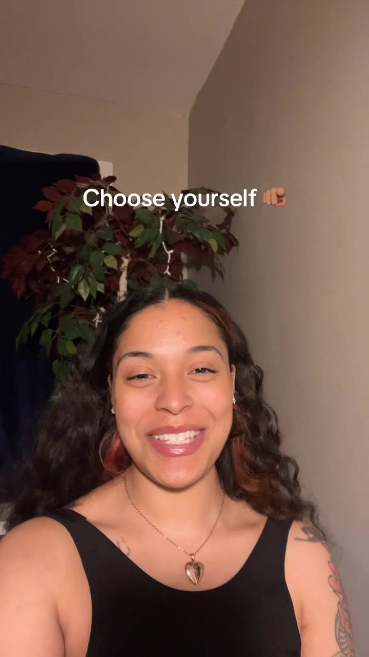 @bareface_baddie