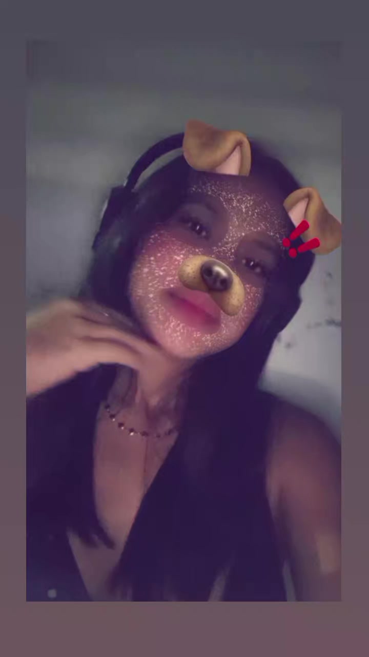 @Isabela