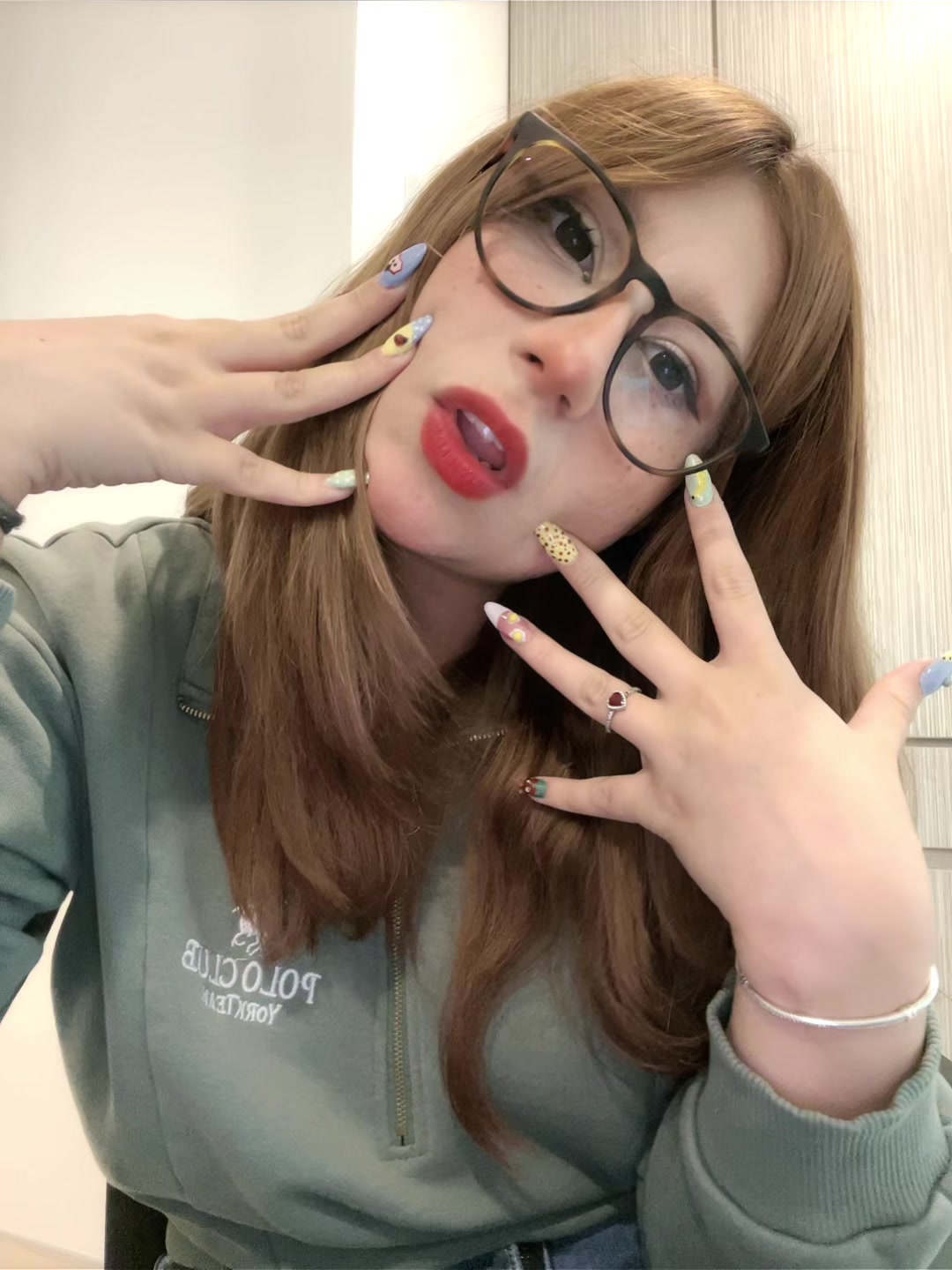 @Violet jamón (furra pelona)