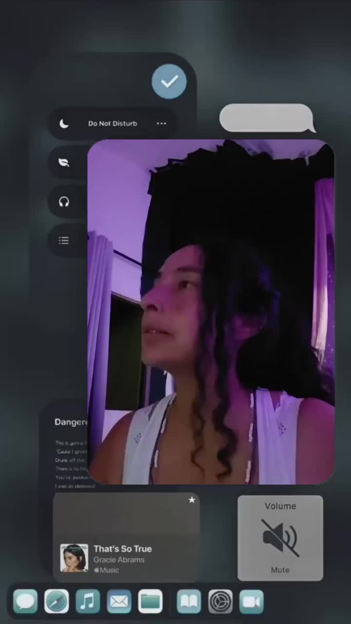 @Julia Castillo