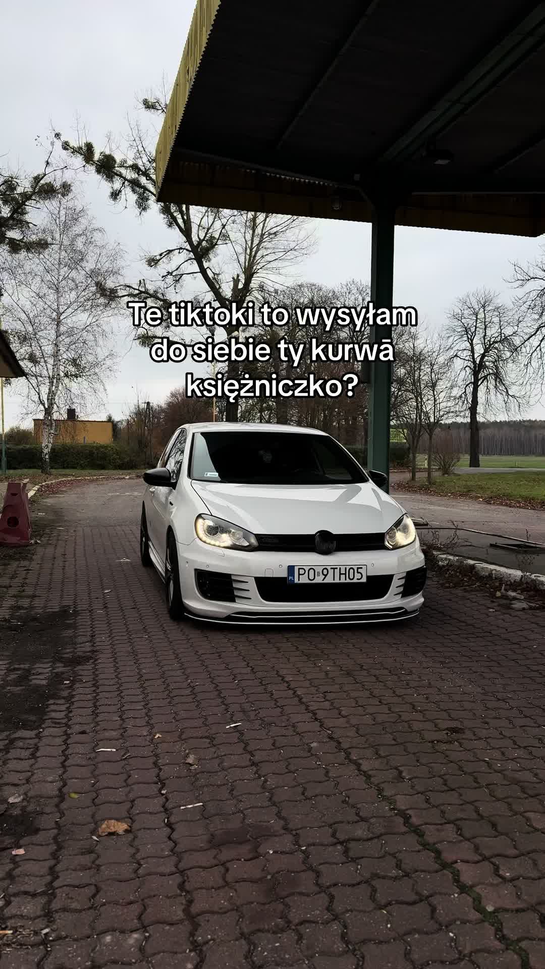 @Kondziu_gtded35