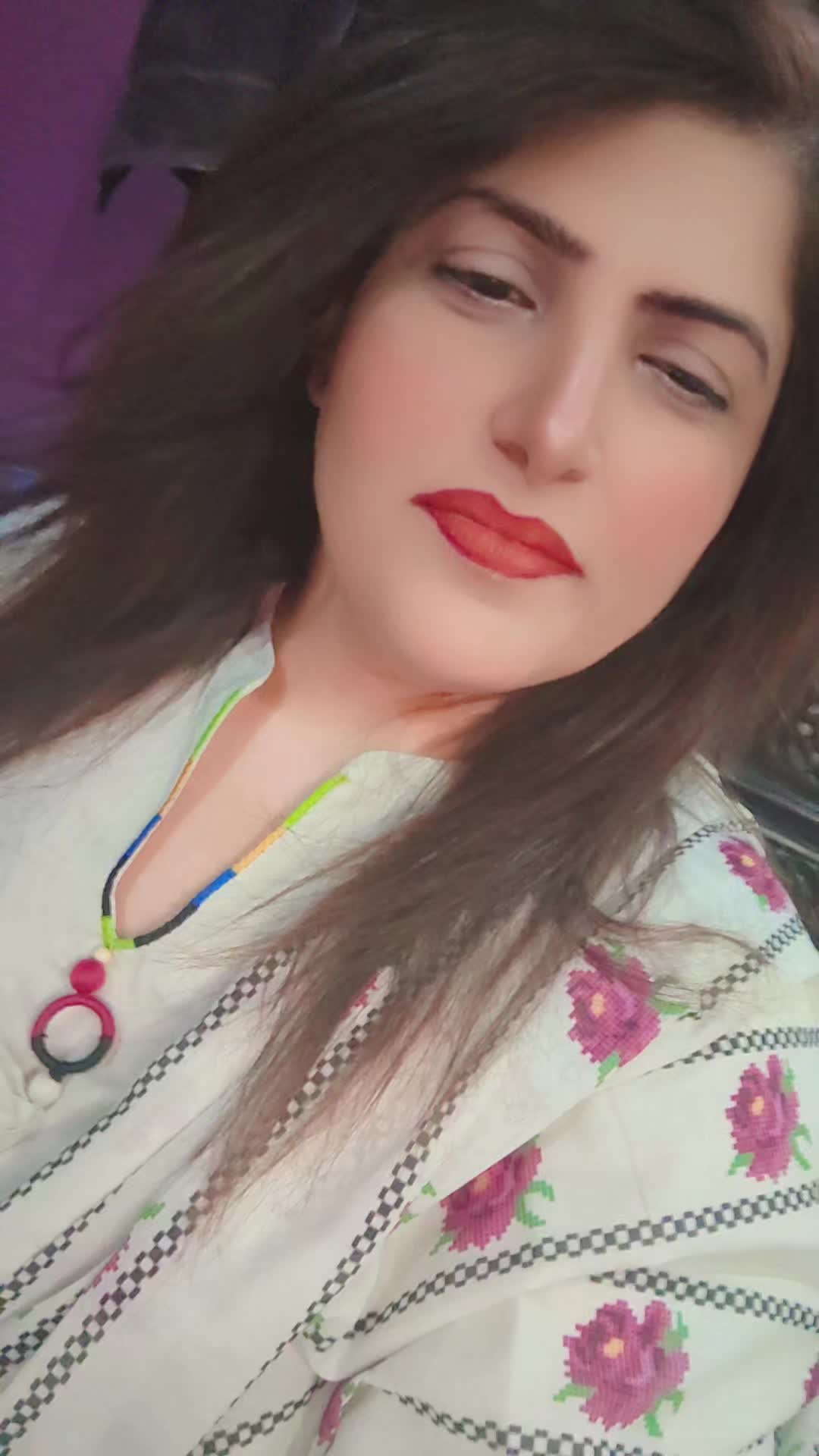 @🦋 UZMA QUEEN 🦋