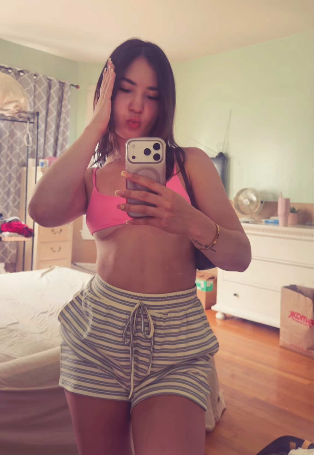 @𝓪𝓷𝓷𝓲𝓮🎀