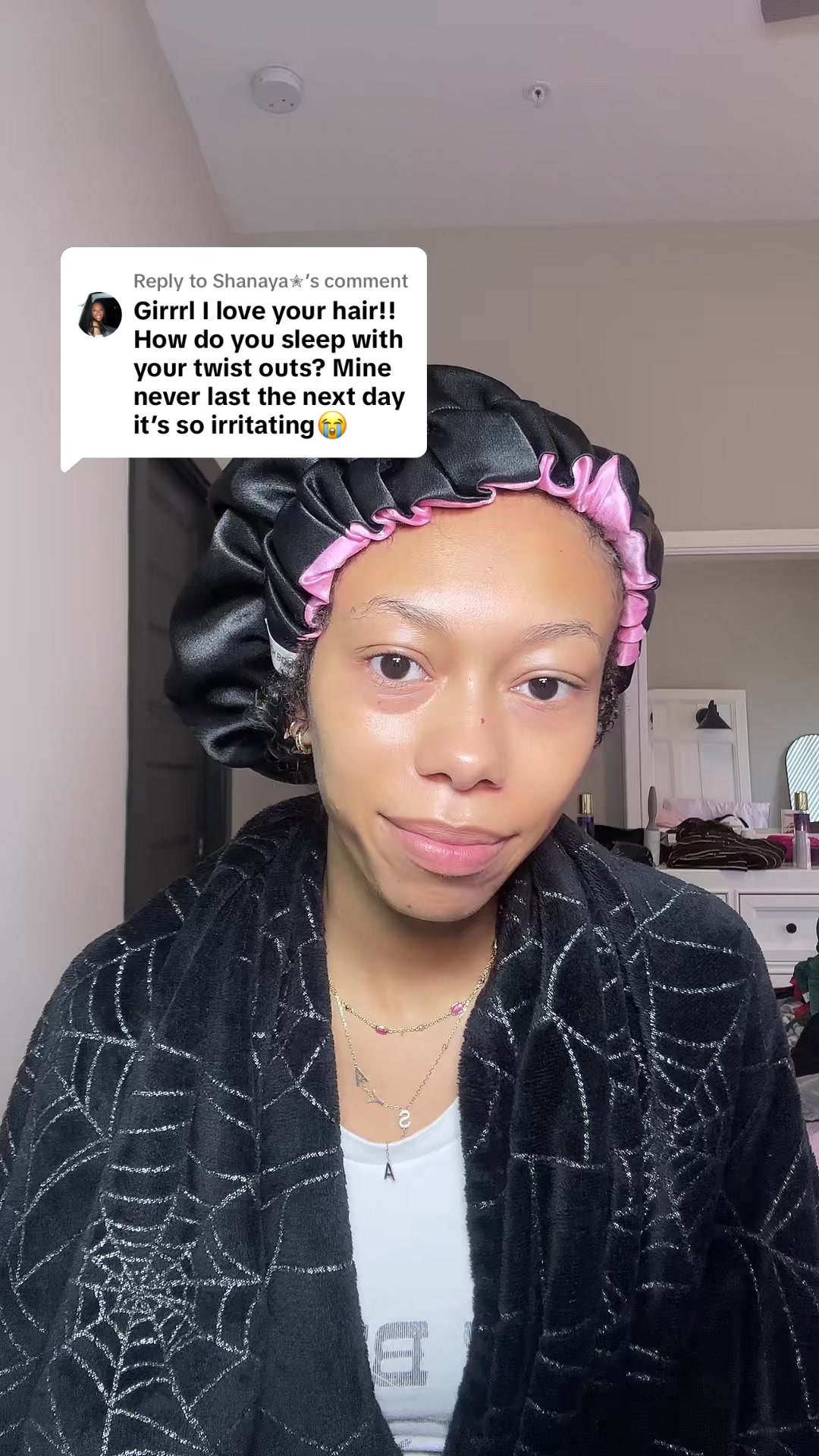 @AYSIA NICOLE