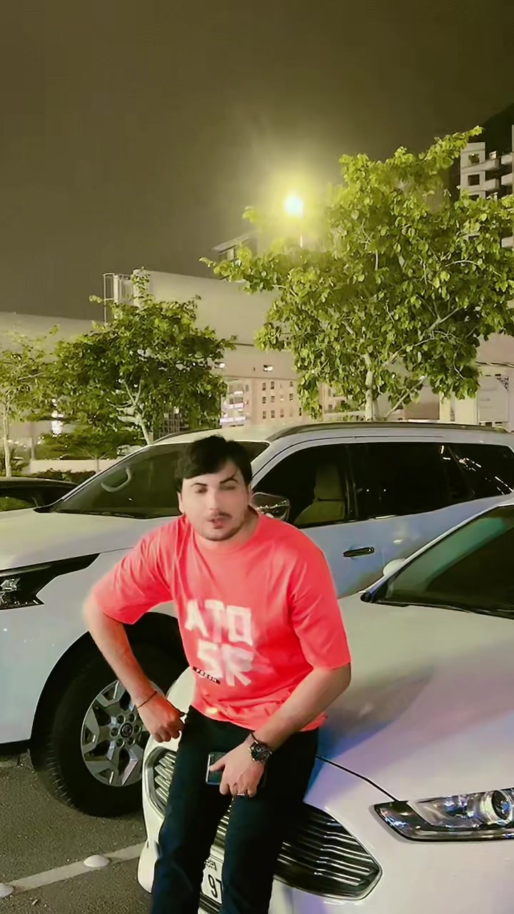 @Sifat Qureshi🇦🇪