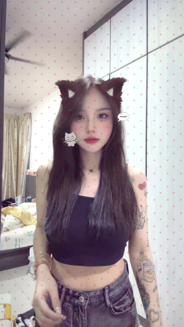@QiQi77🐣