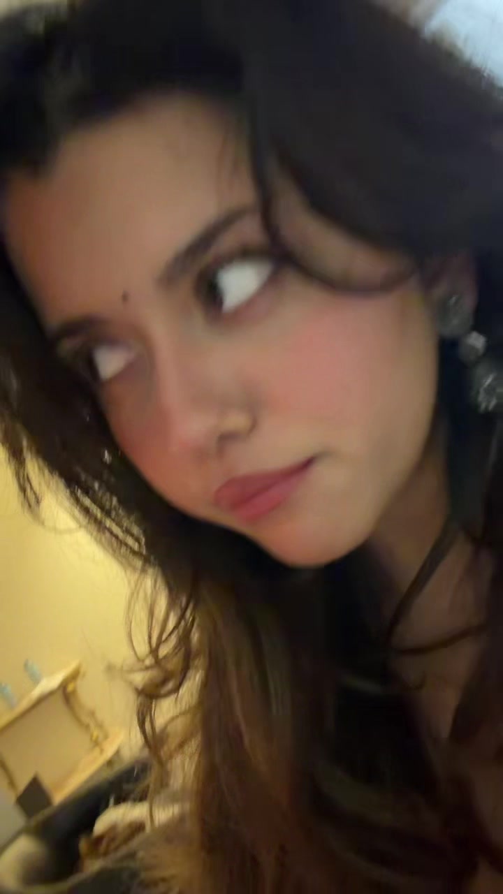 @Vanshikasharma