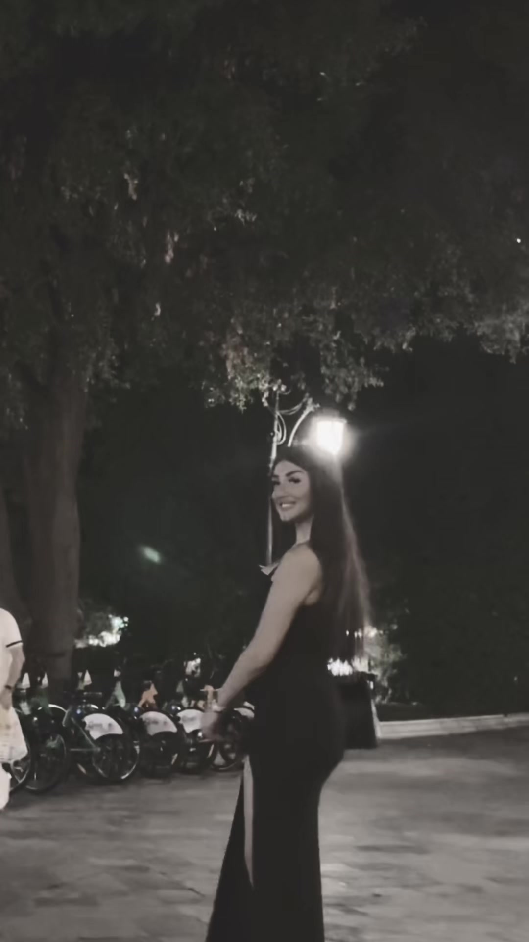 @𝓐𝔂𝓼𝓾