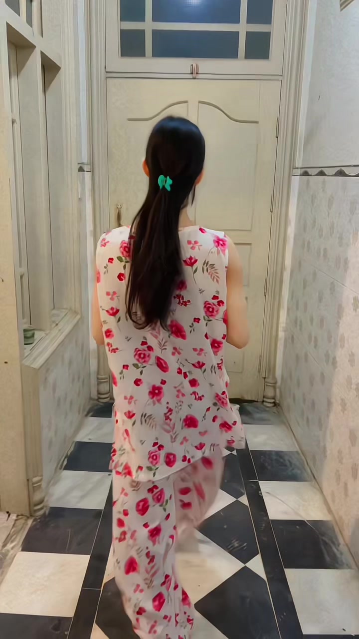 @APPLE 44 🍎🍎