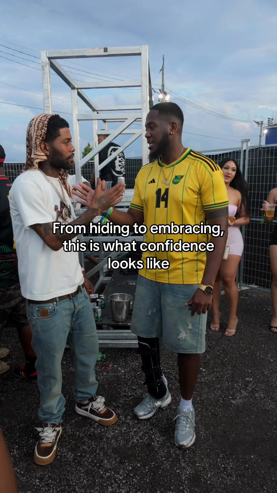 @SHAMAR MUIR