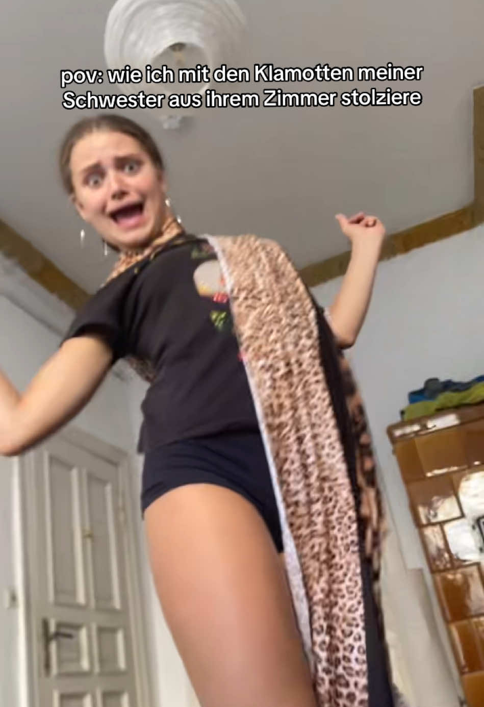 @merret.sophia