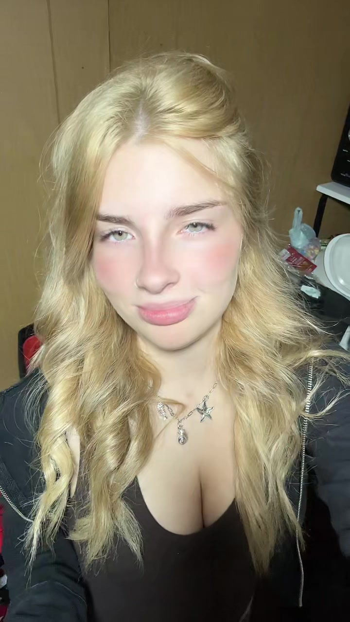 @Azu Mart&iacute;nez 💙