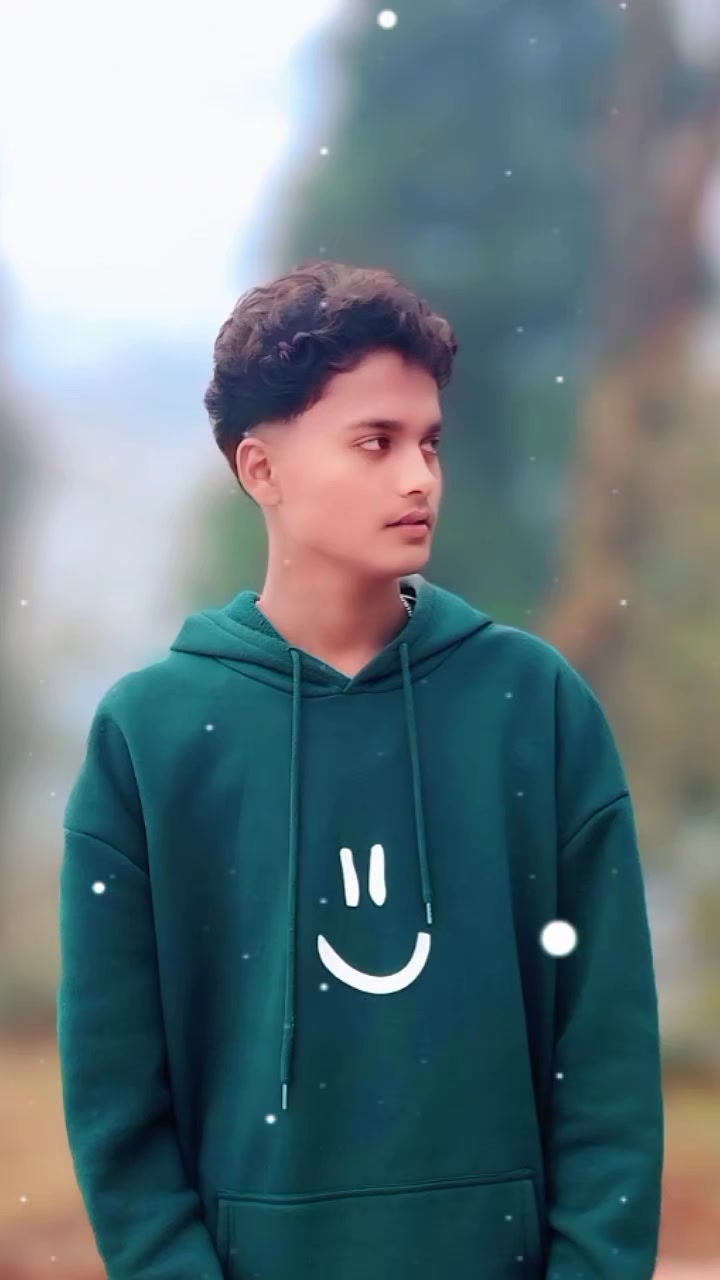 @𝙍𝙊𝙔𝘼𝙇_𝘽𝙊𝙔 ☠︎︎🚭