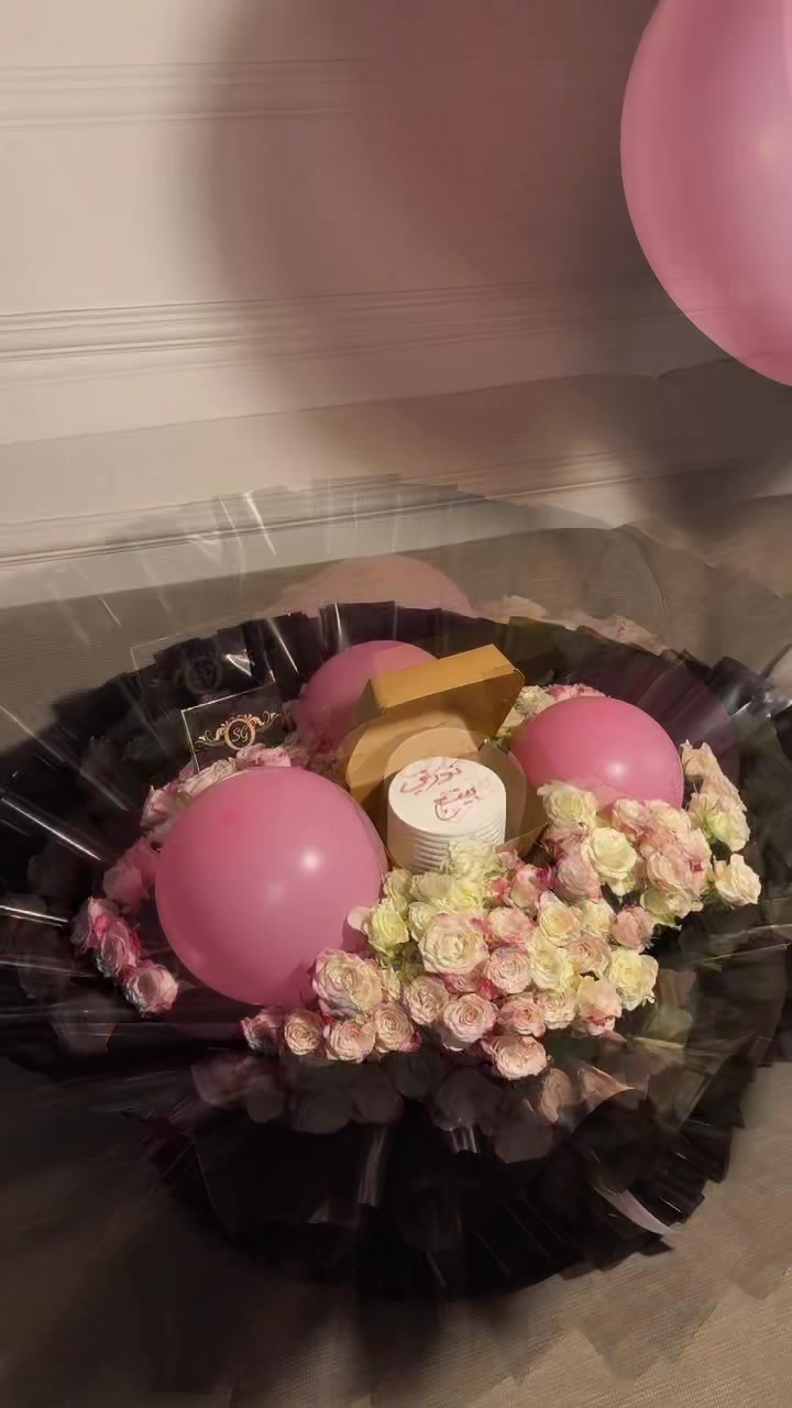 @style_gold_q8