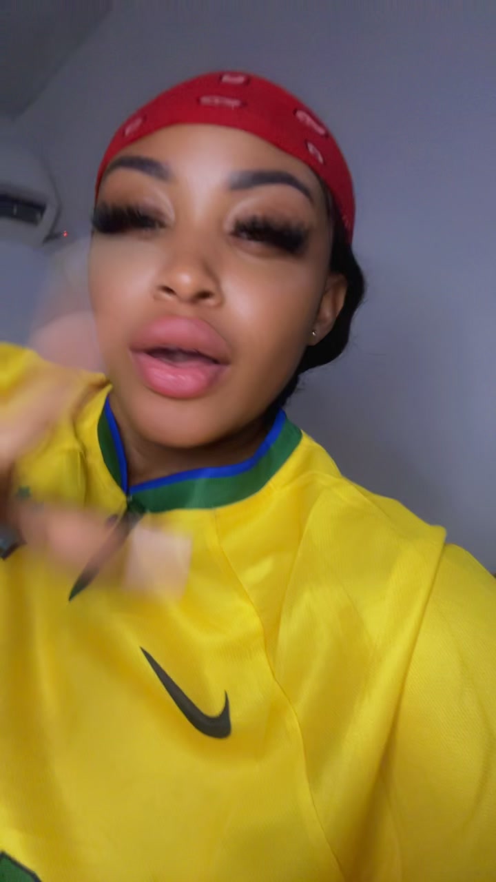 @pinkii_pinkx