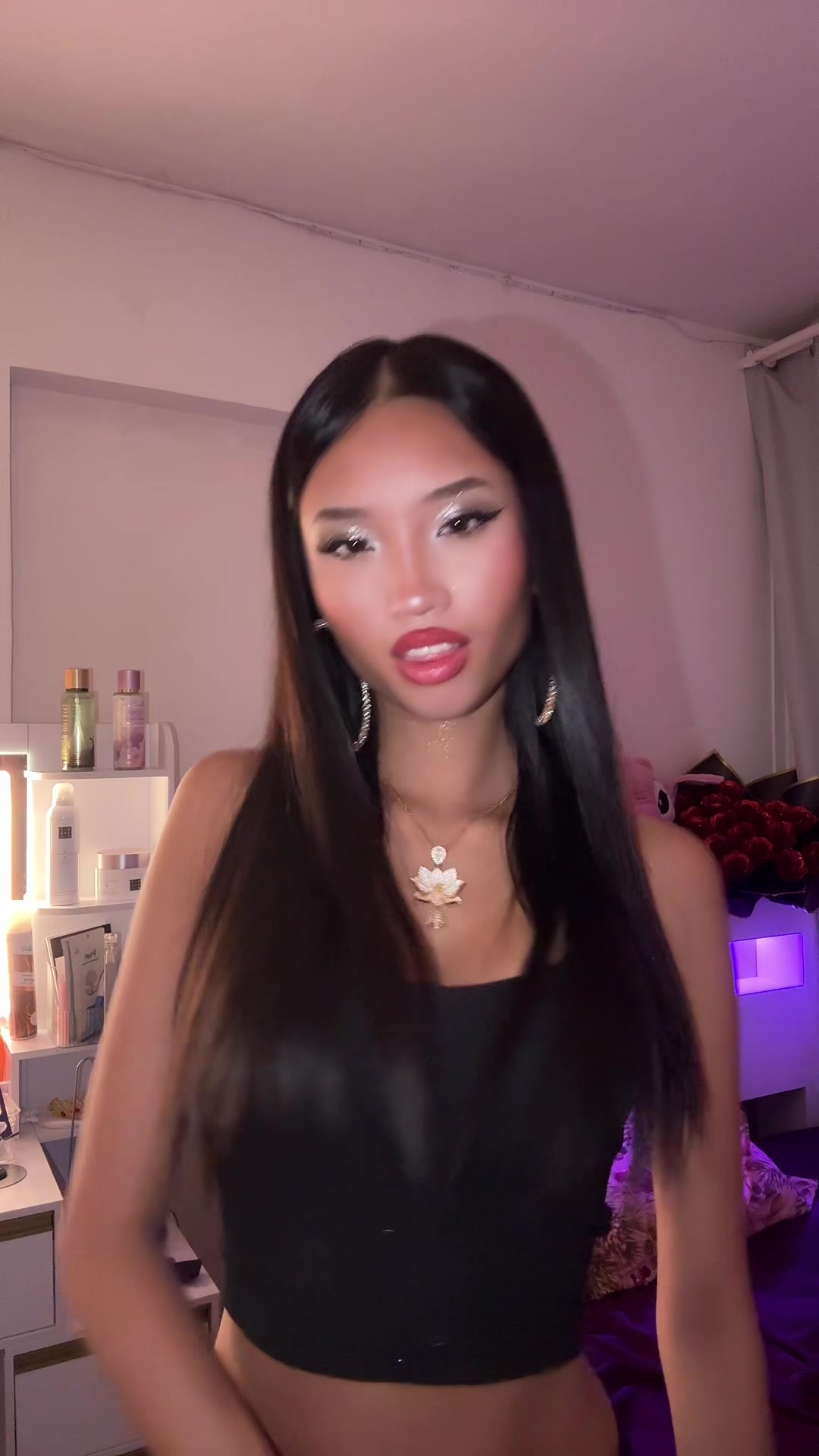 @𝓢𝓐𝓡𝓐𝓗🎀