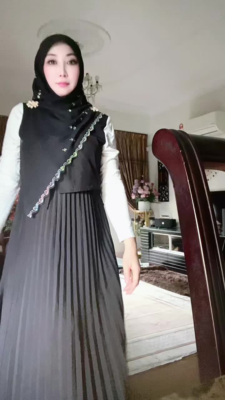 @Anies manja