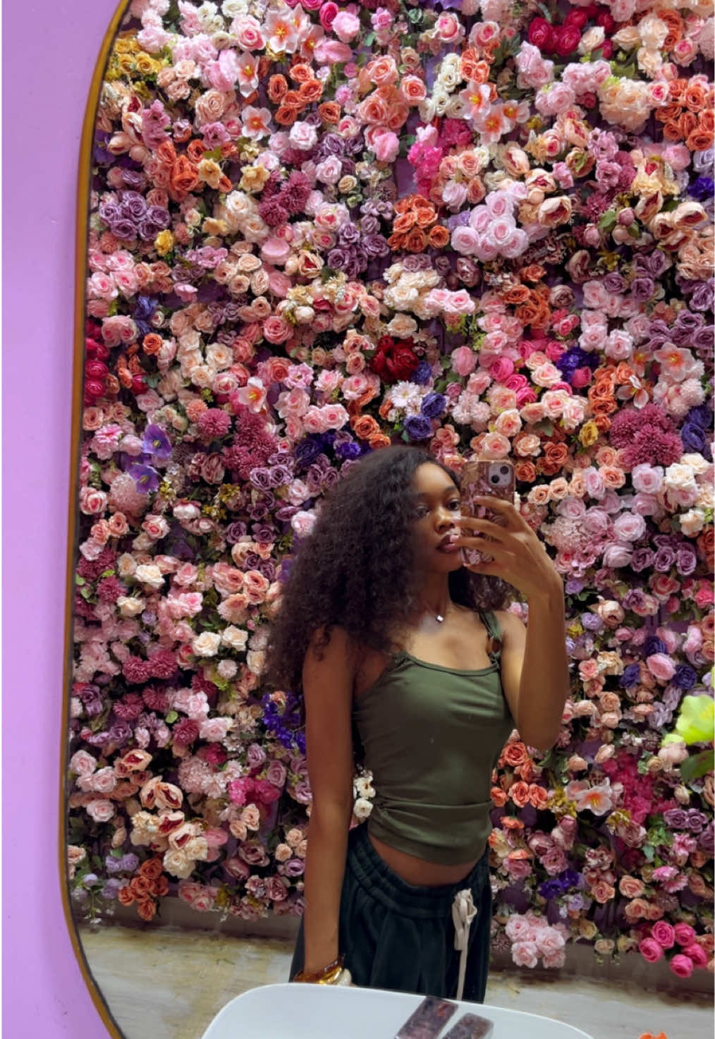 @Favee🦋