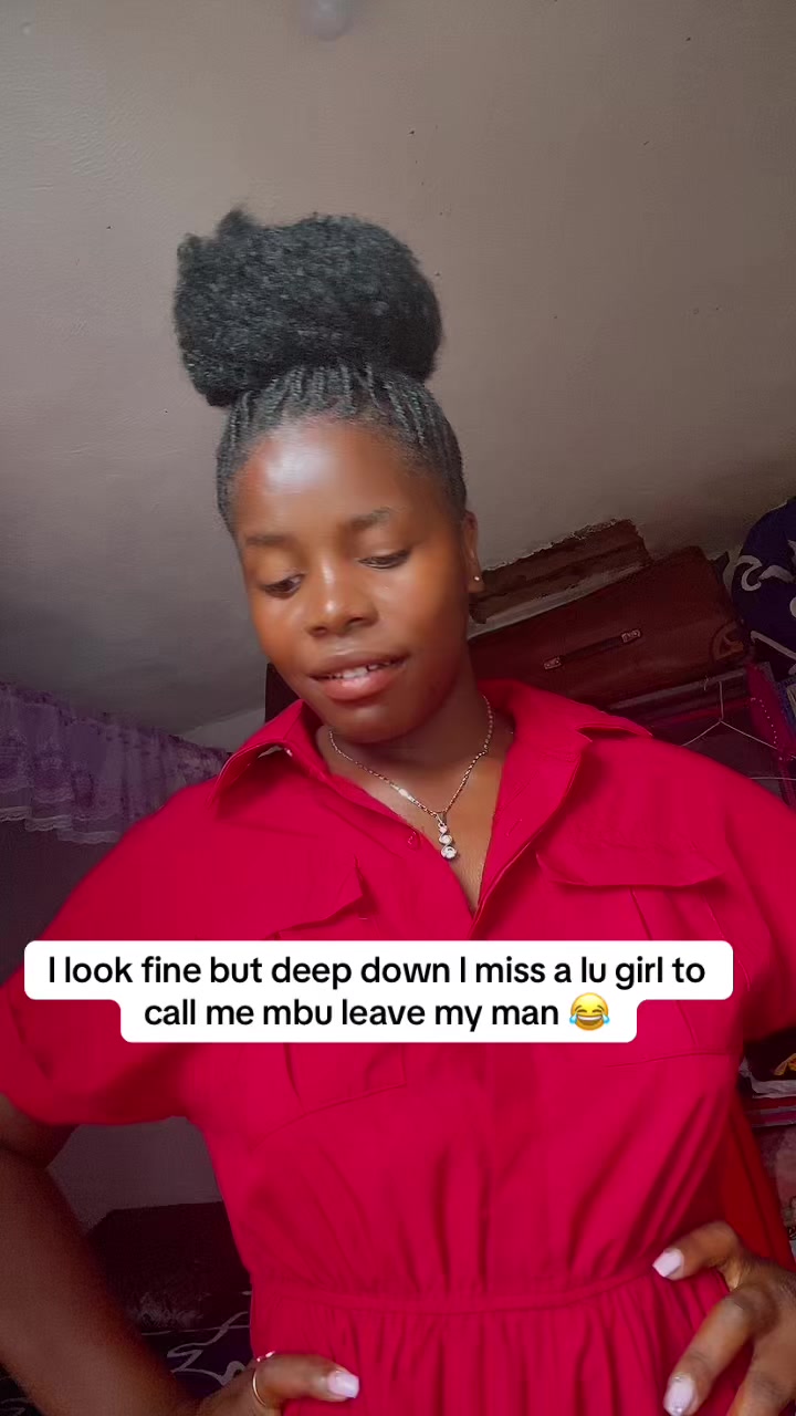 @CAPTION QUEEN 💙