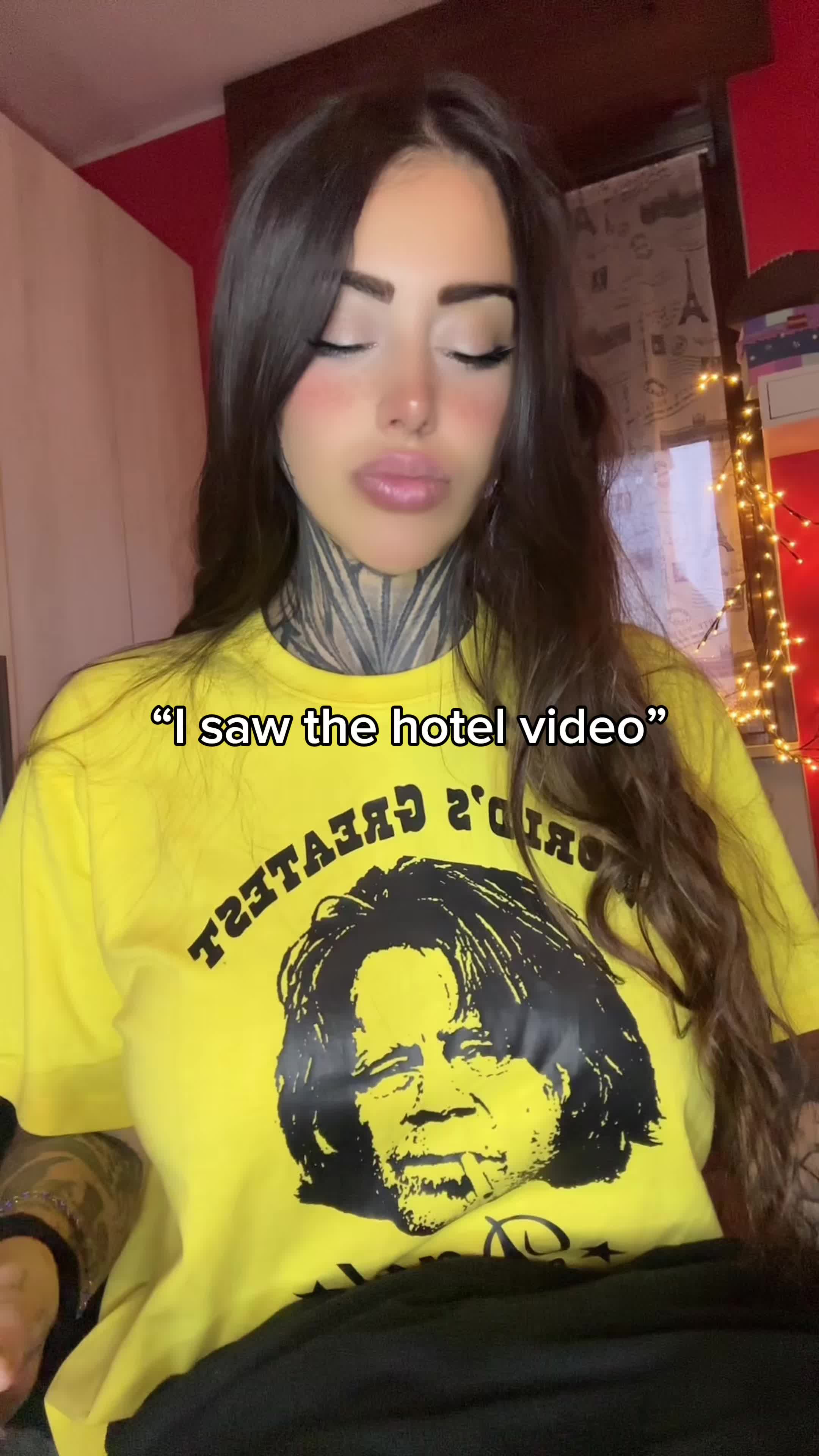 @thereal_ellys