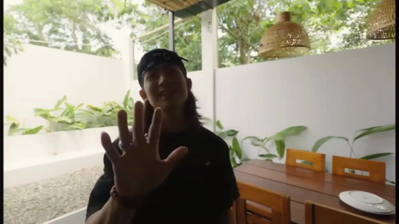 @_jertineong_