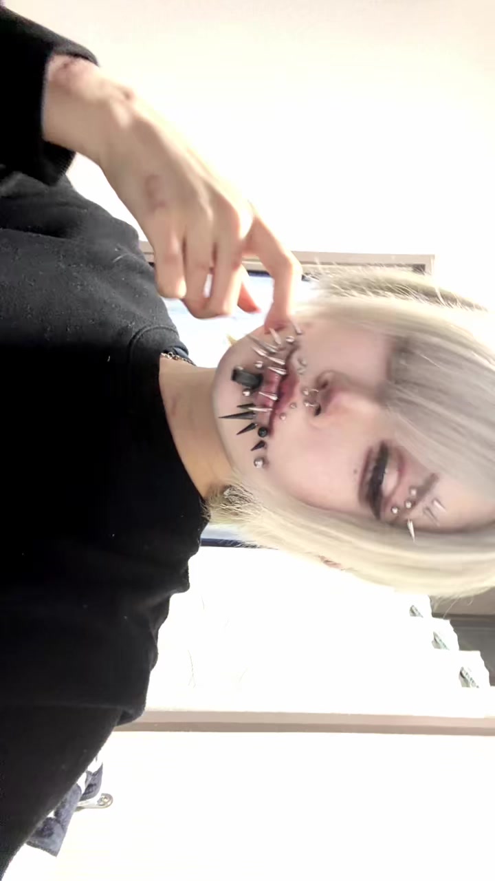 @もてて
