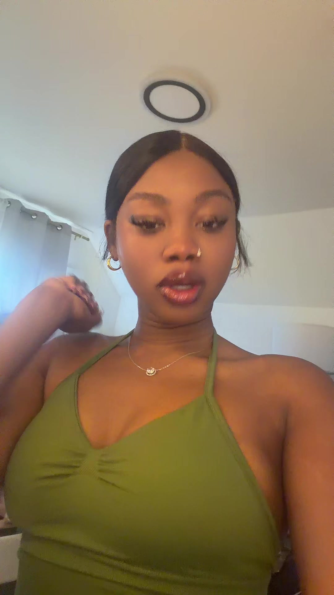 @AlterZoey