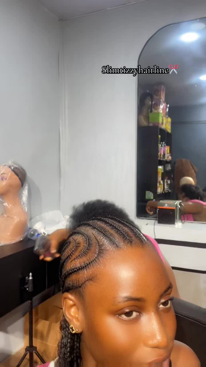 @SLIMTIZZYHAIRLINE05