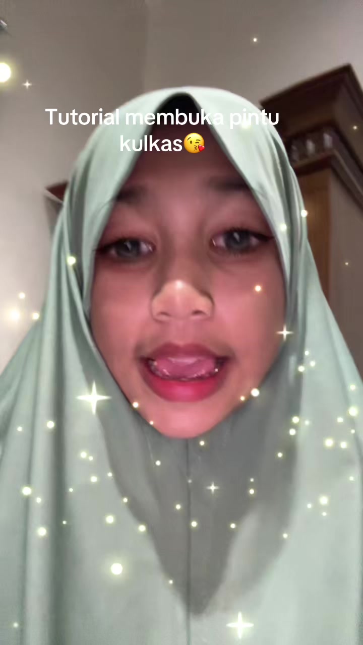 @nadhira sleyy😍😘🥰