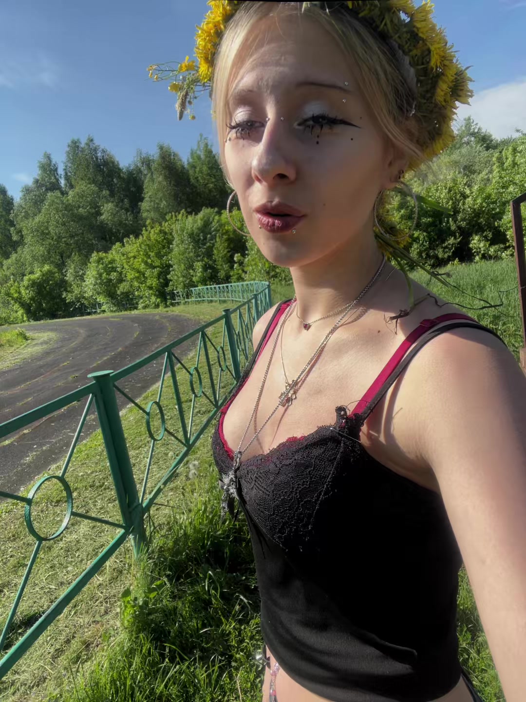 @bloody.kitty