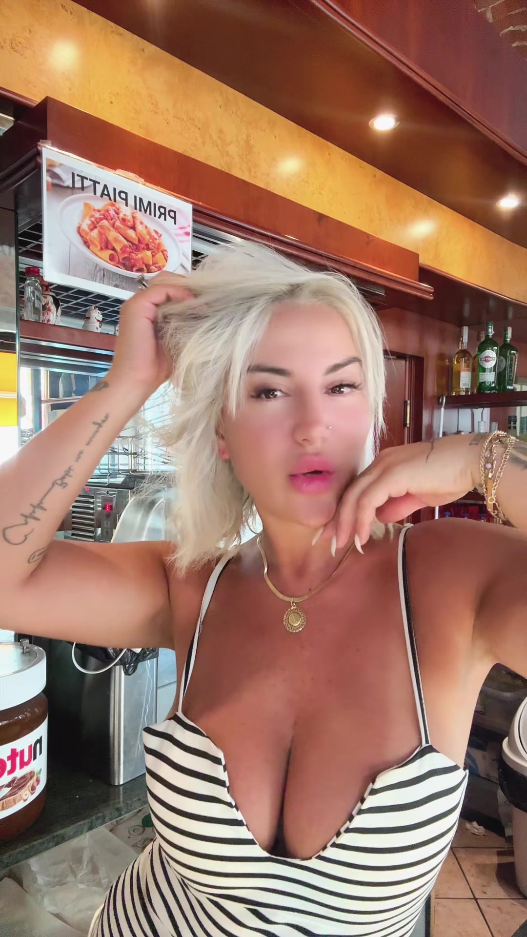 @Ela _entela