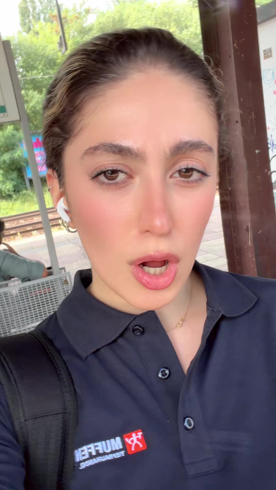 @nadia