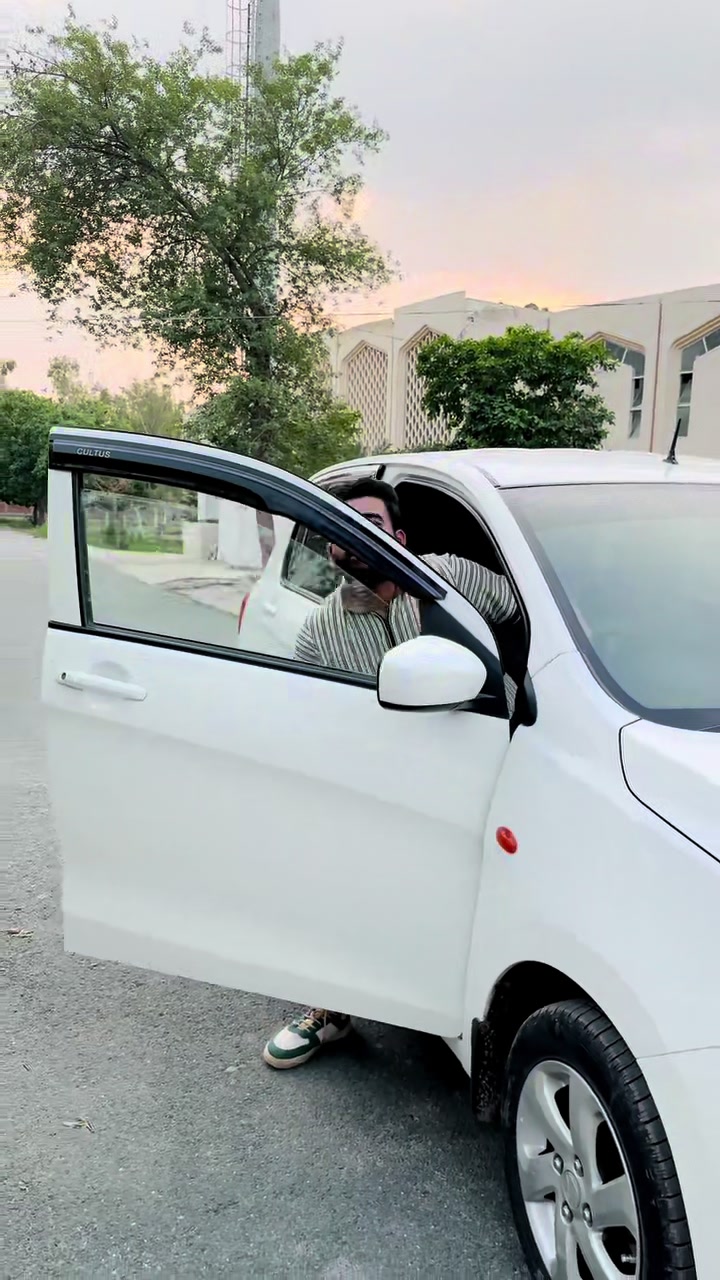 @hussnain_motors