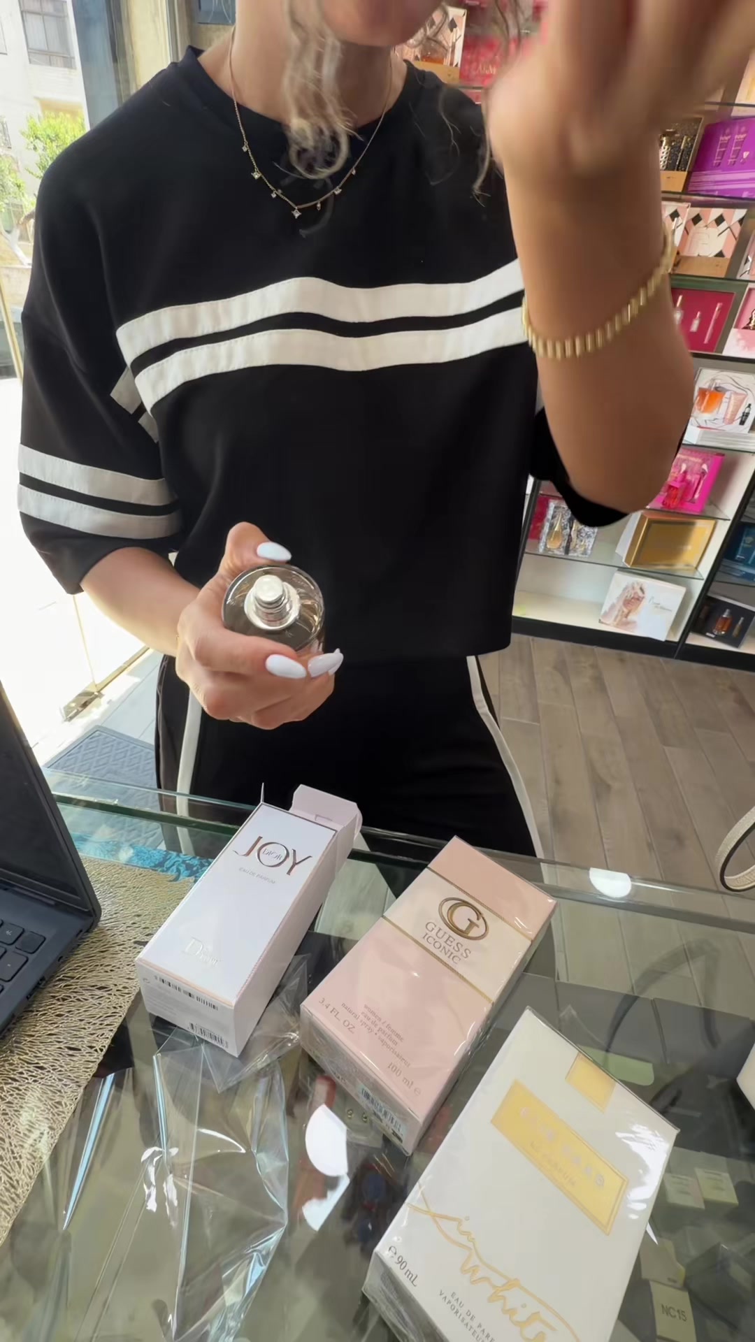 @angiee fragrance