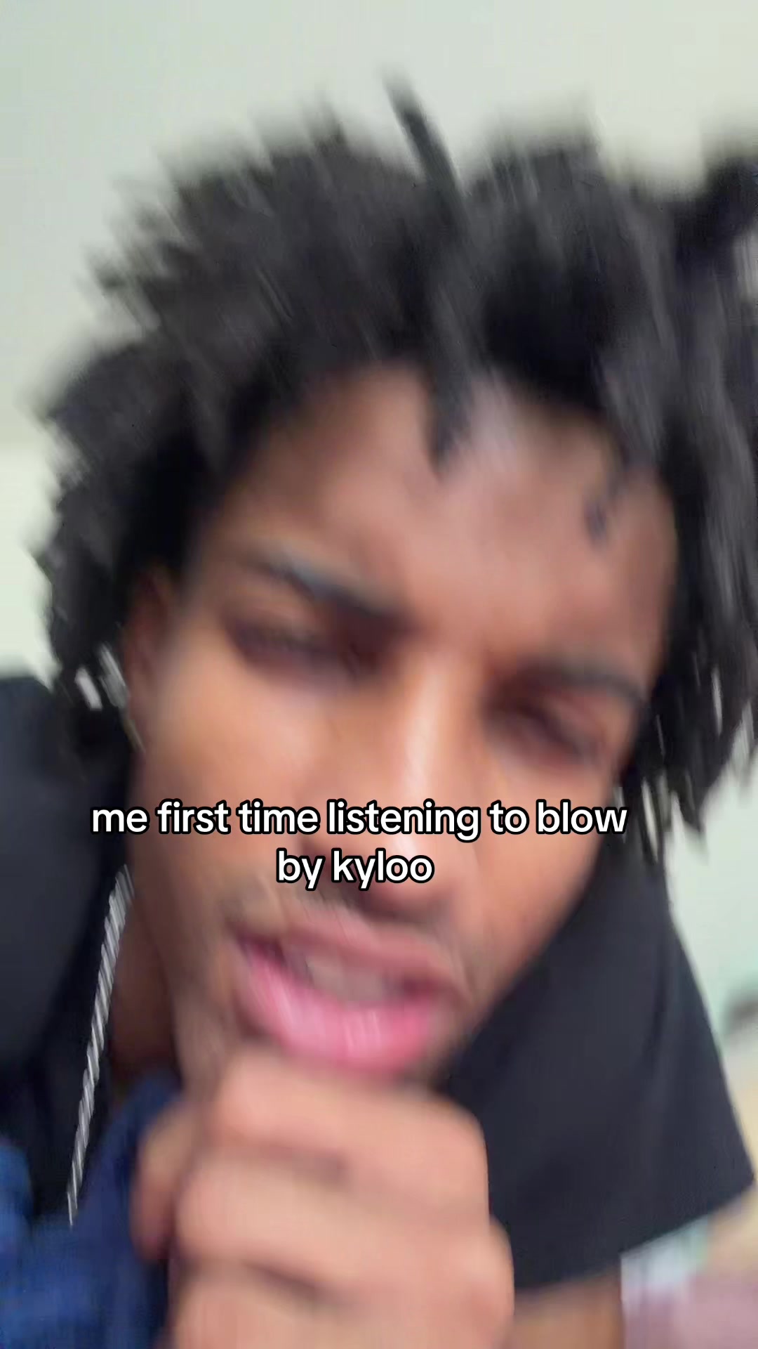 @7kyloo