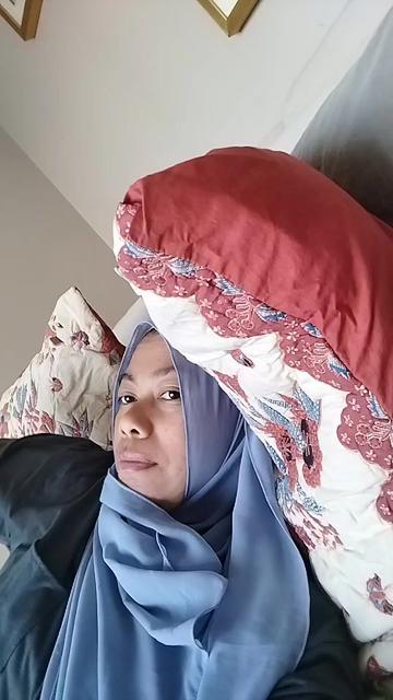 @dindasendana