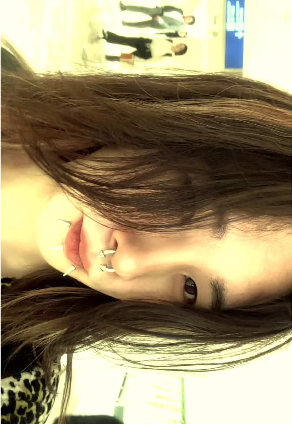 @襟足
