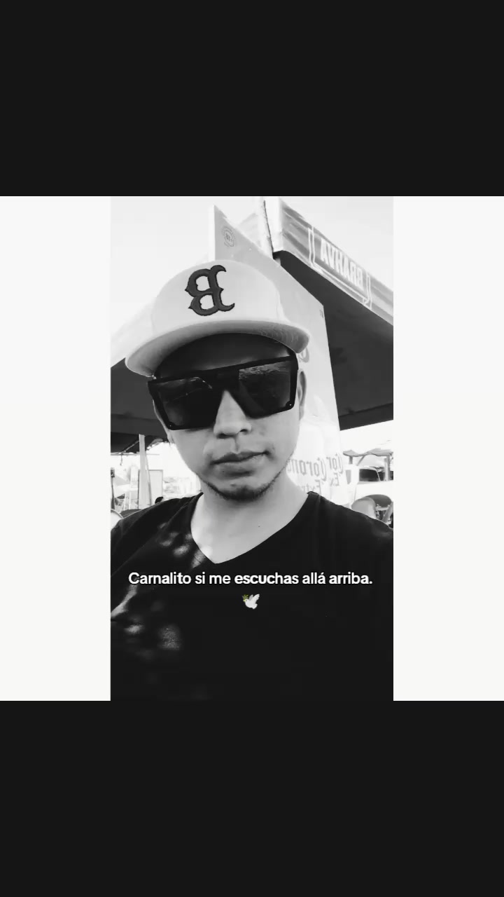 @Gabi ᥫ᭡