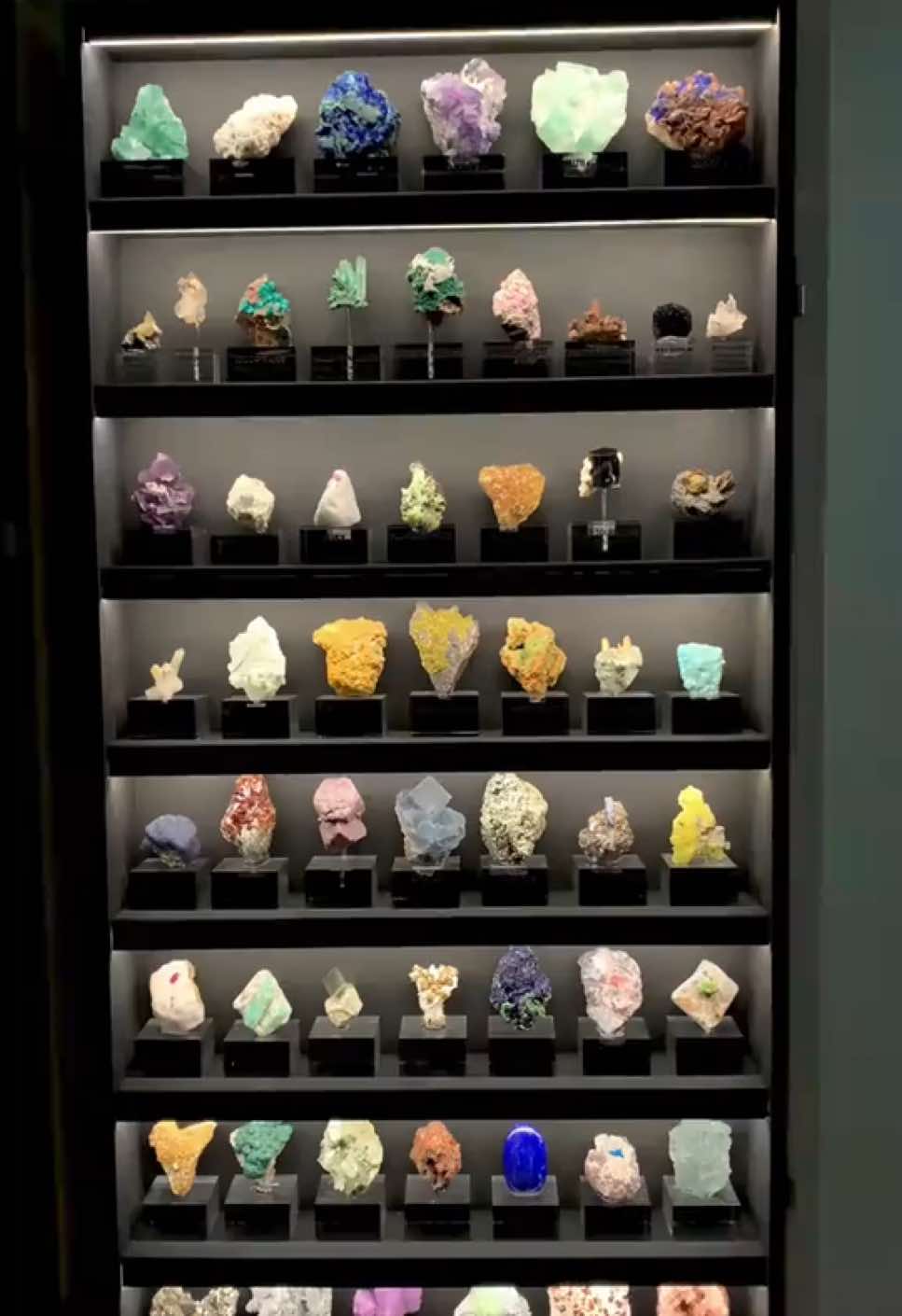 @Pocket of Crystals