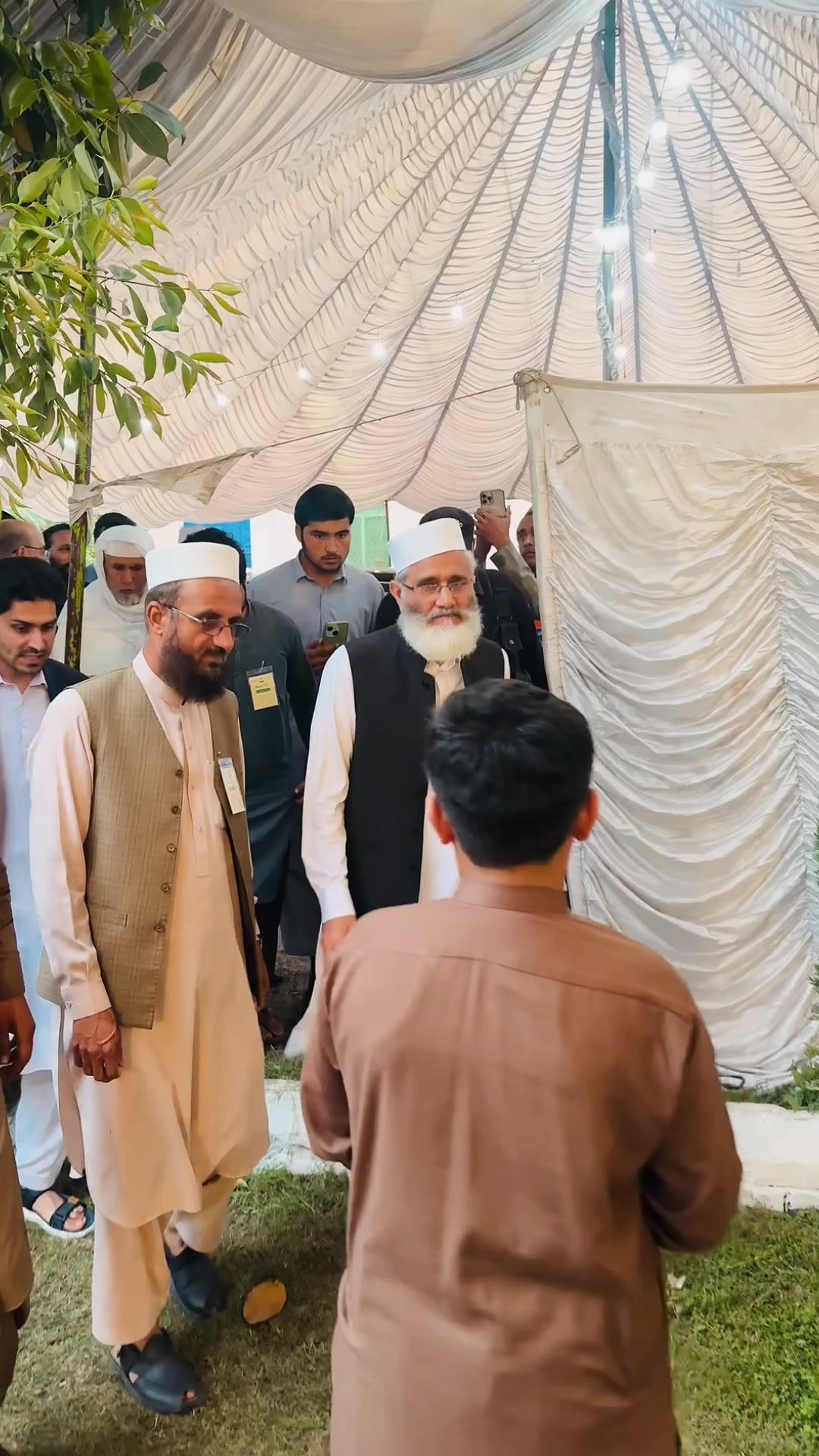 @Siraj Ul Haq