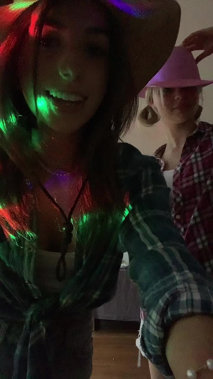 @ellacarseldine1