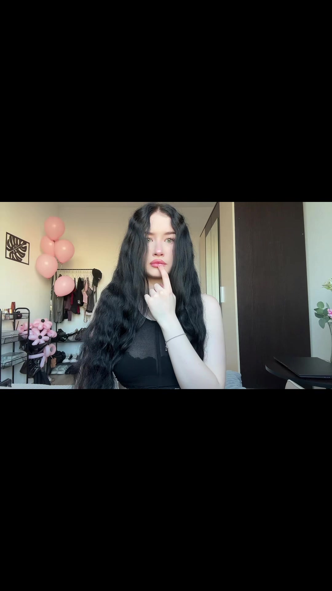 @яночка 𖣂